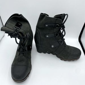 Sorel Joan of Arctic Black Leather Wedge Original Boot